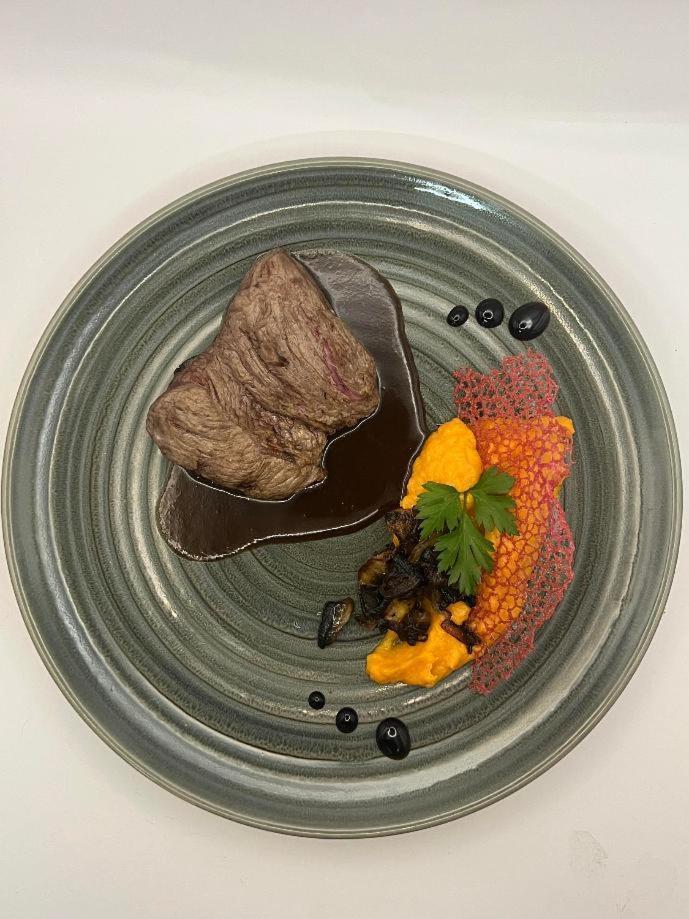Logis La Bergerie 3 Etoiles Restaurant Savoureux 3*